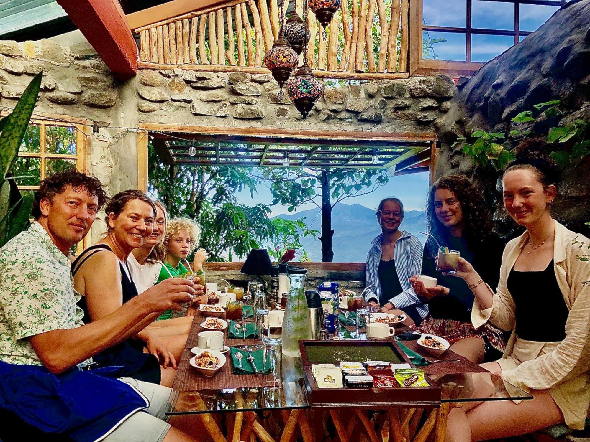El Refugio La Brisa Del Diablo Bed & Breakfast Valle Hornito Екстериор снимка